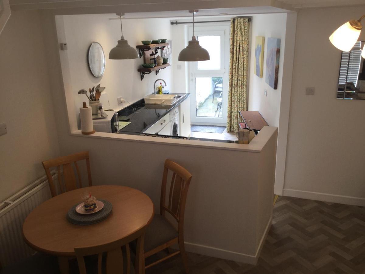 Open Plan Townhouse Caernarfon Exterior foto